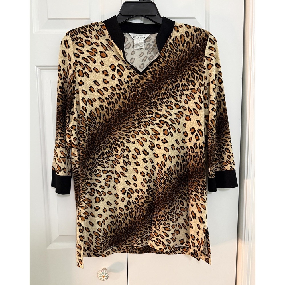 Misook Women Size L Beige/Black/Brown Leopard V-Neck‎ 3/4 Sleeve Knit Tunic Top